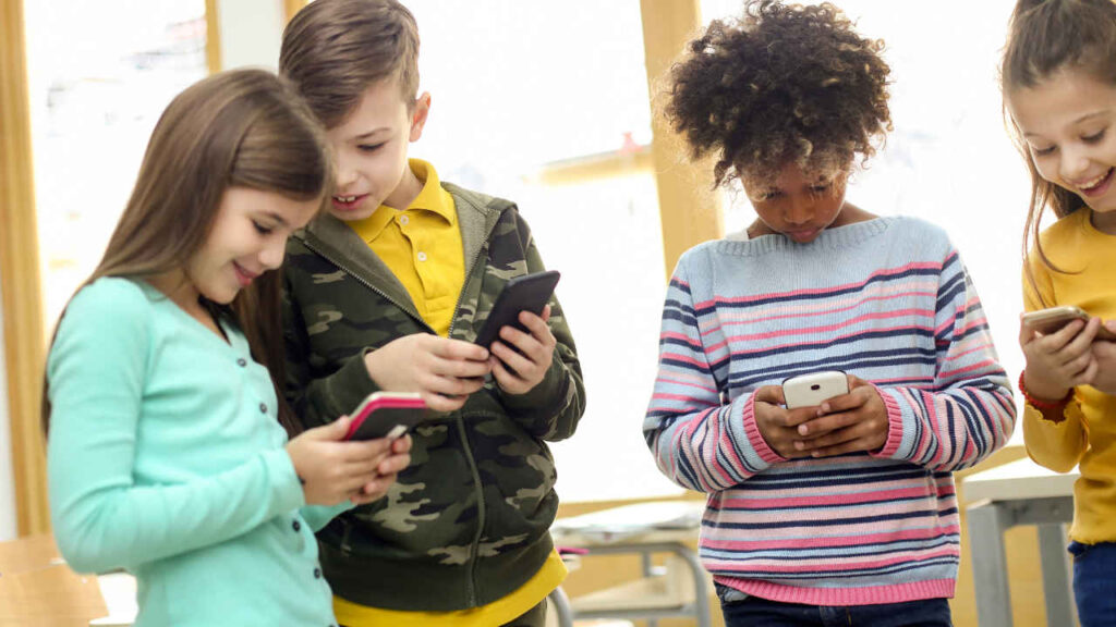 Australia Implements World’s First Social Media Ban for Under-16s